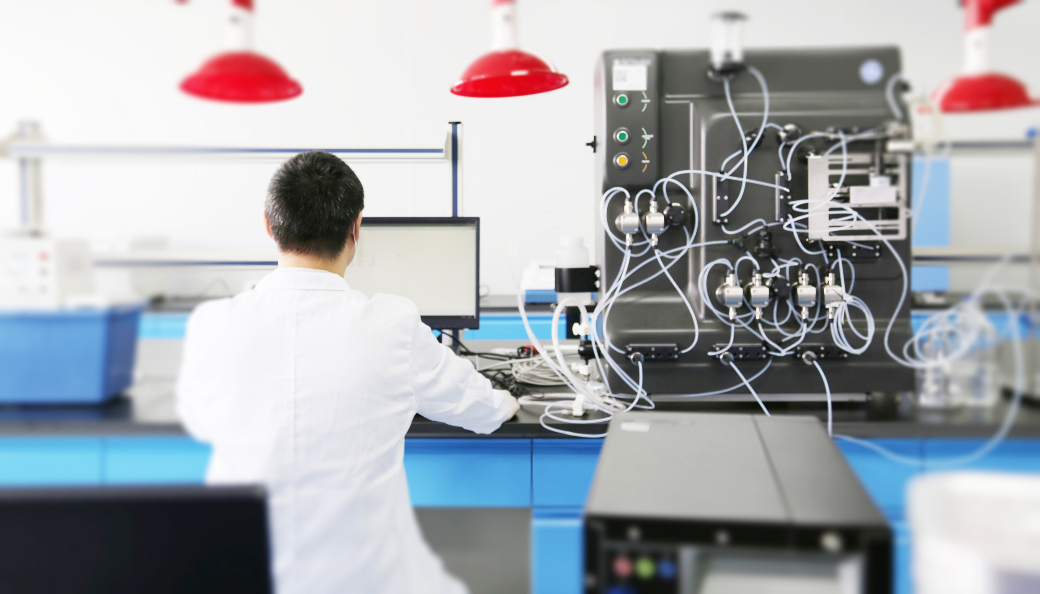 促進(jìn)科技進(jìn)步  造福人類健康